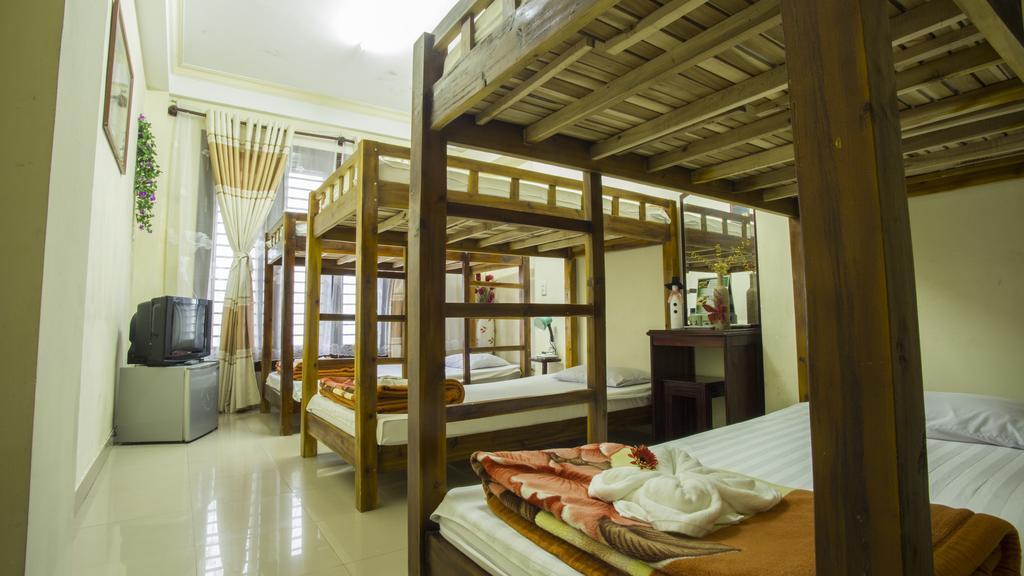 Minh Thai Guesthouse Hue Exterior photo